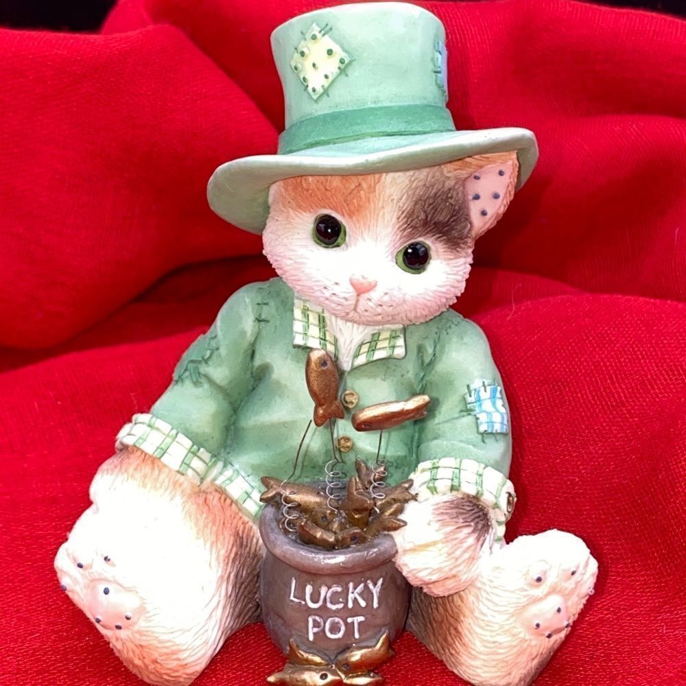 Collectible Calico Kittens baby kitten figurine by Enesco Fishin for Good Luck